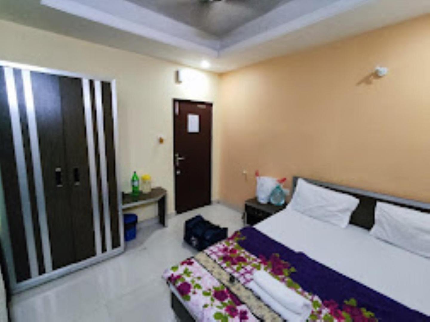 Gadadhar Resort Пури Экстерьер фото