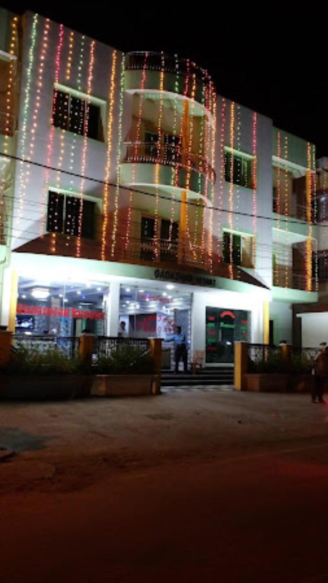 Gadadhar Resort Пури Экстерьер фото