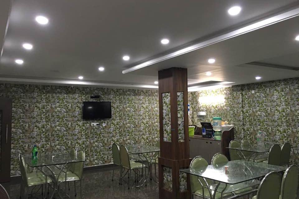 Gadadhar Resort Пури Экстерьер фото